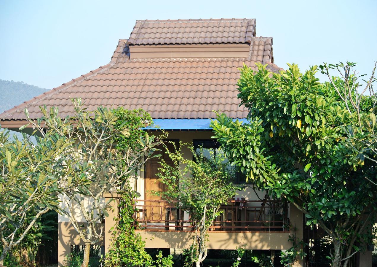 Jamjuree Garden Bed and Breakfast Ban Thung Ma Nieo Eksteriør billede