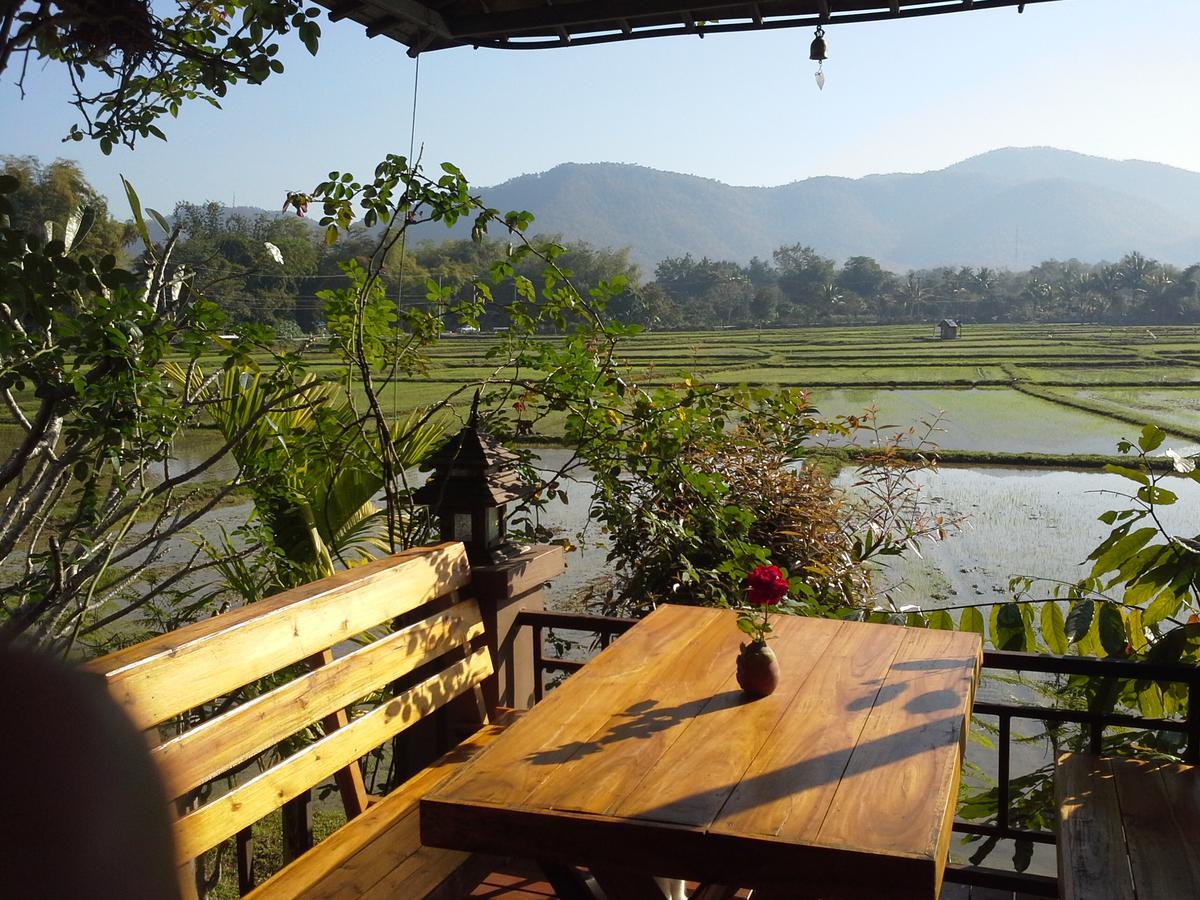 Jamjuree Garden Bed and Breakfast Ban Thung Ma Nieo Eksteriør billede
