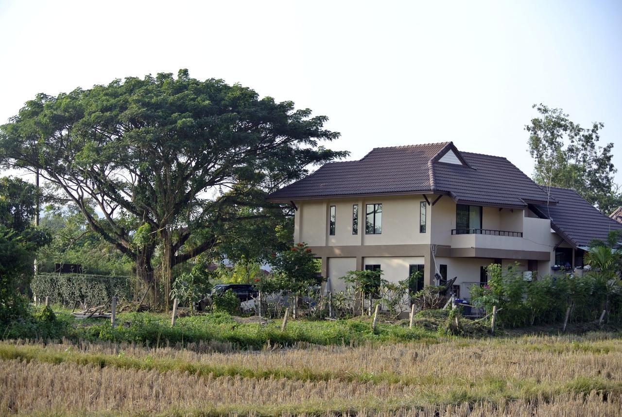 Jamjuree Garden Bed and Breakfast Ban Thung Ma Nieo Eksteriør billede
